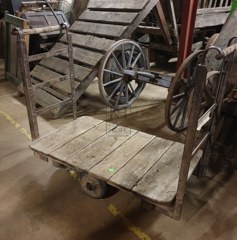 Flat bed trolley with handles