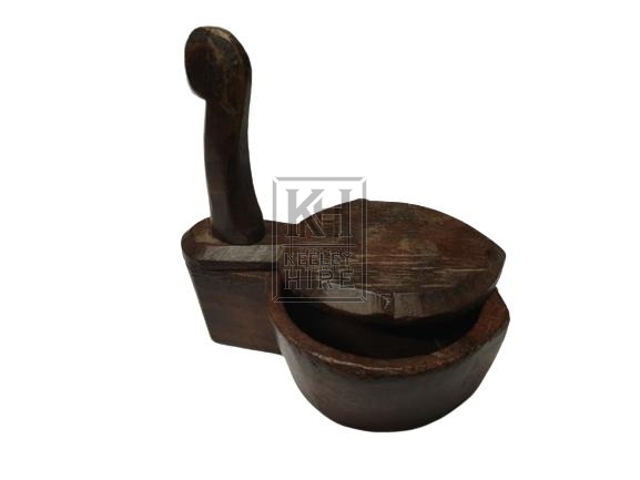 Shaped wood spice box with lid
