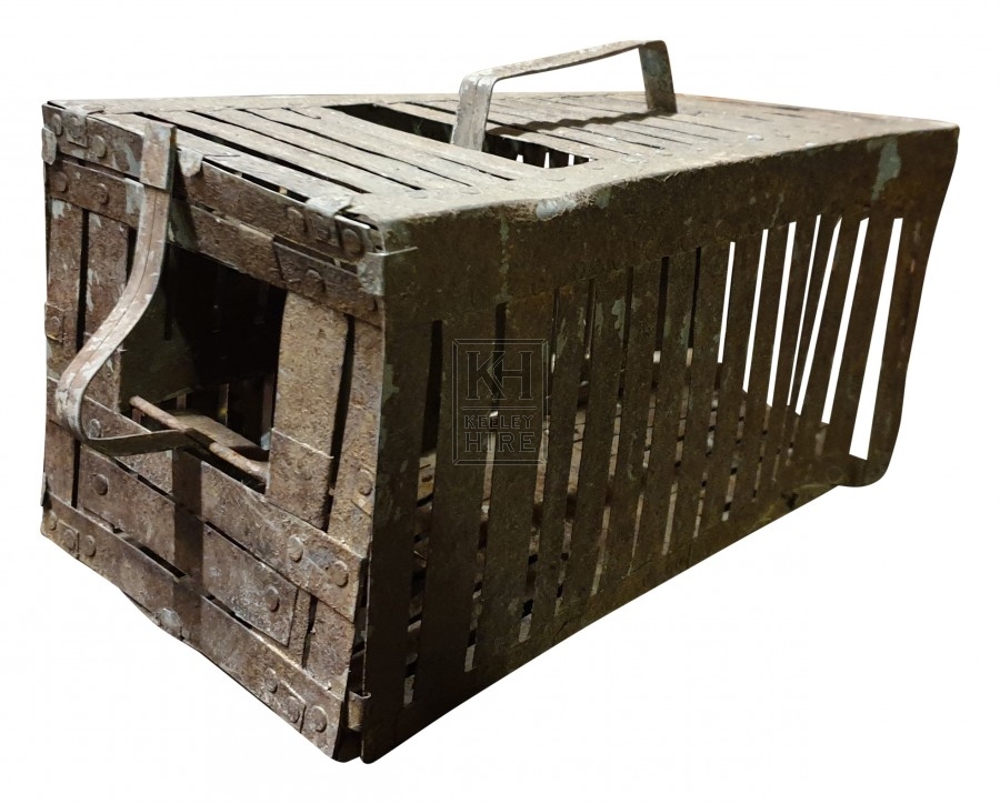 Metal animal trap cage