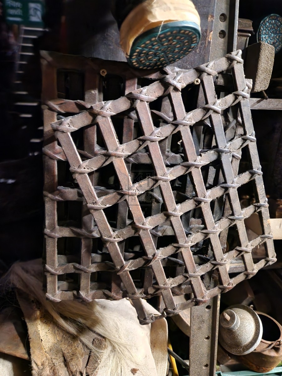 Fibreglass lattice panel