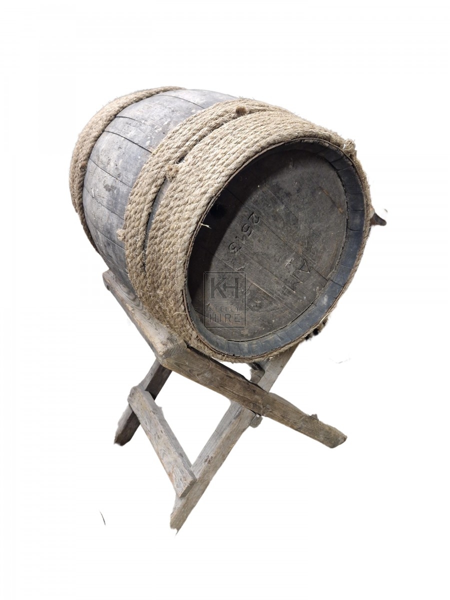Barrel on Wood X-Frame
