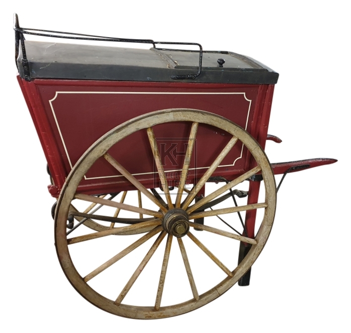 Red Victorian Traders Cart