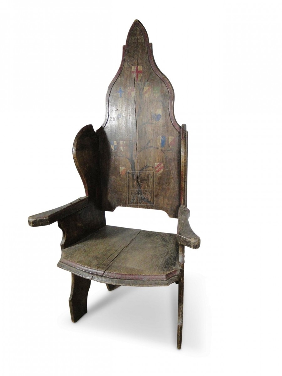 Pointed Oak Throne Chair