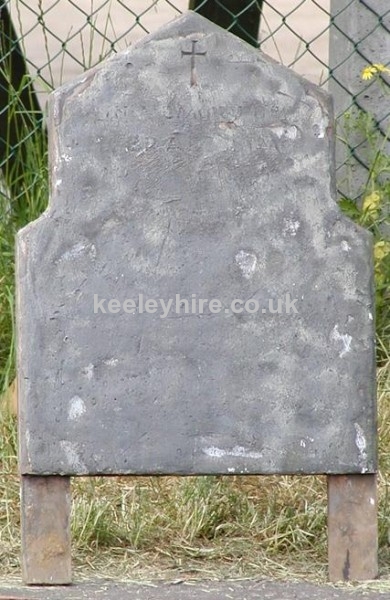 Gravestone with small cross detail