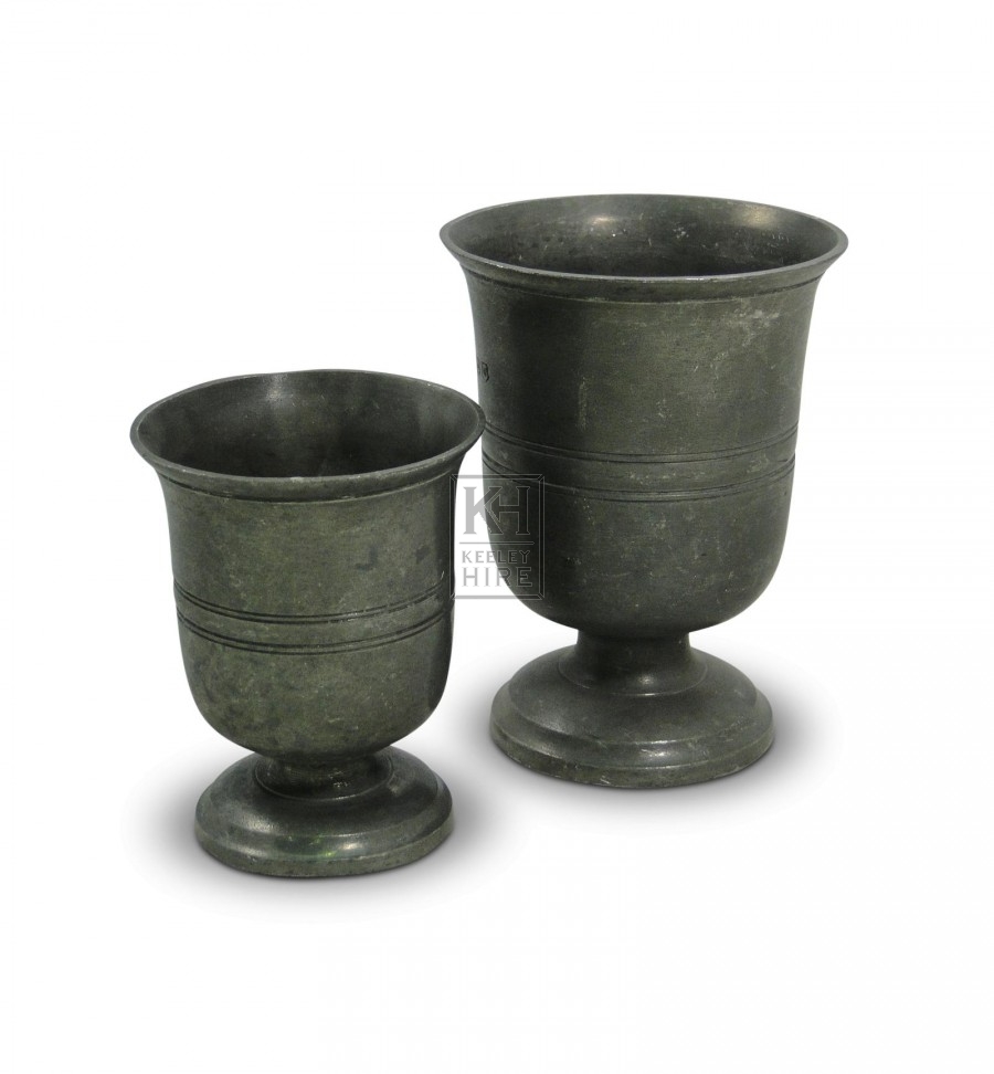 Tudor Pint Pewter Vase Goblet