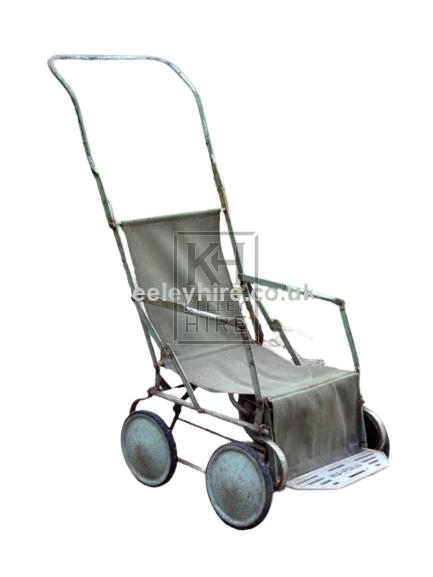 30s / 40s Green Canvas Pushchair