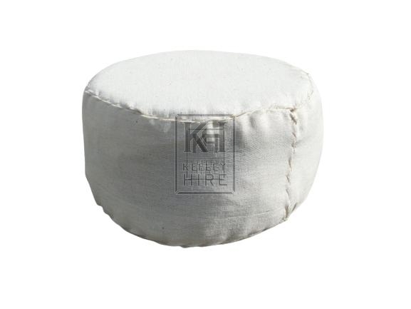 Short Muslin Wrapped Cheese
