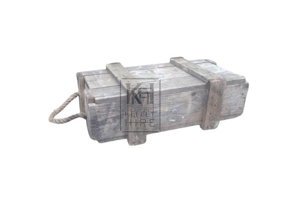 Small wood crate with rope handle