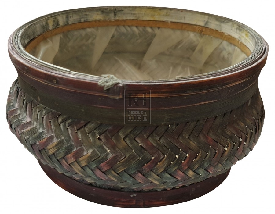 Woven dark colour bowl