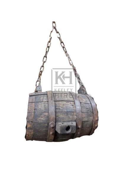 Small barrel with Chain
