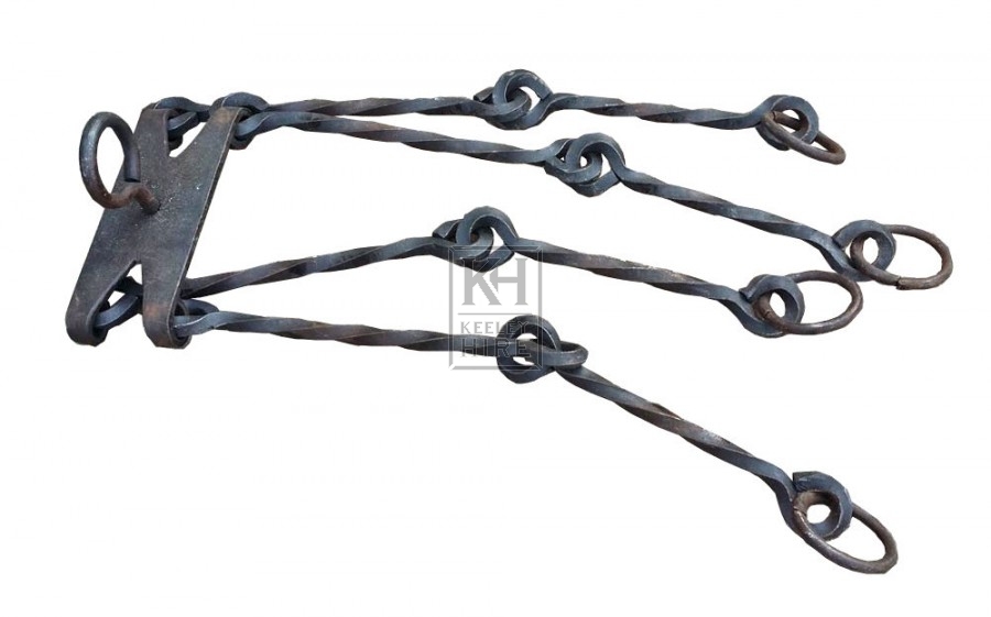 Iron chain with rings