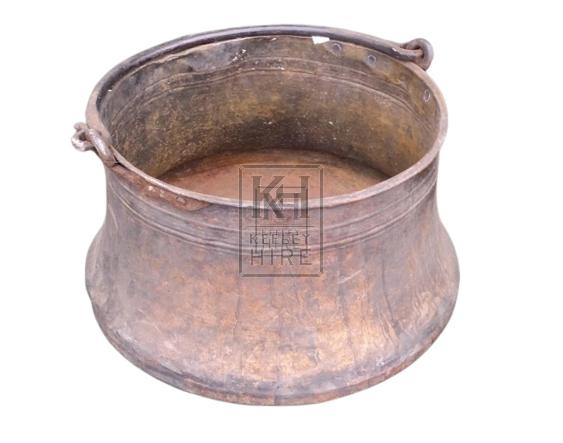 Large grubby copper cooking pot