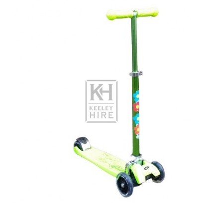 Green childs scooter - 3 wheel