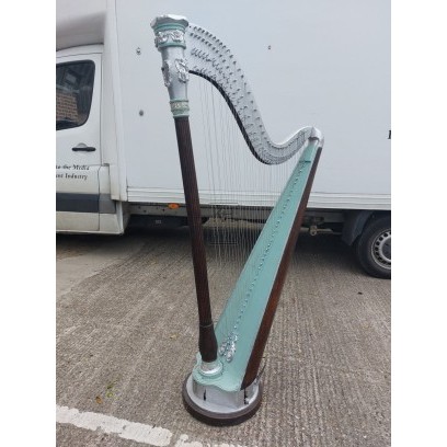 Oversize harp