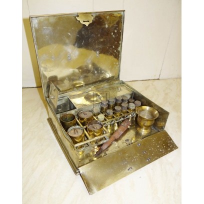 Silver doctors box with dressing