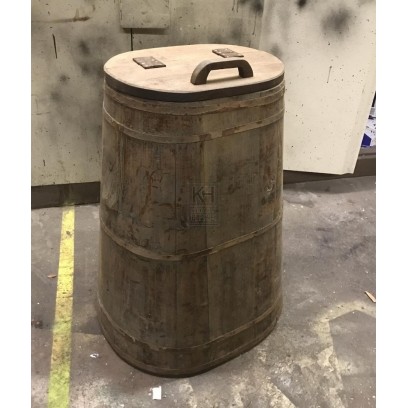 Oval Wood Water Barrel With Lid
