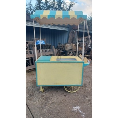 Yellow Lemonade Cart